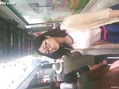 chinese girls go to toilet.117